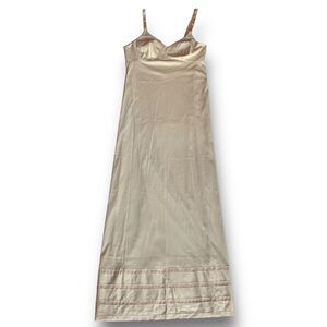 Vintage Elegant Gossard Artemis Nude Nylon Nightgown Slip Lace Size 36 Small 60s